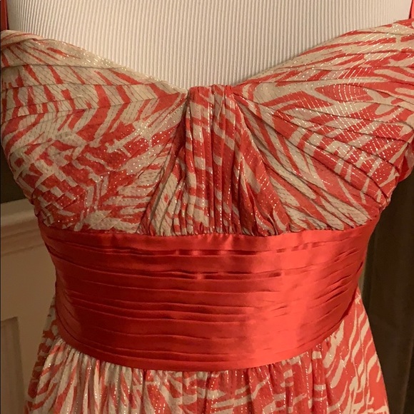 BCBG Maxazria Sliver threaded Gathered Dress Sz 4 - Picture 5 of 12